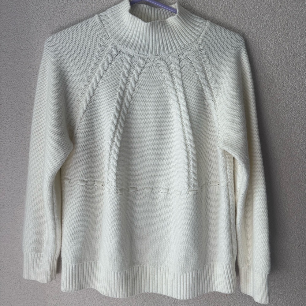 Briggs New York Cream Cable-Panel Turtleneck Sweater